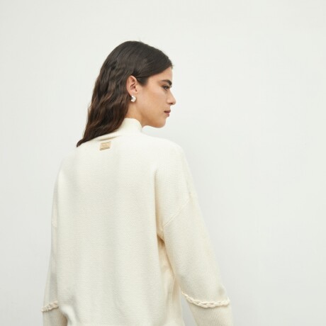 POLERA CHARMING Crudo