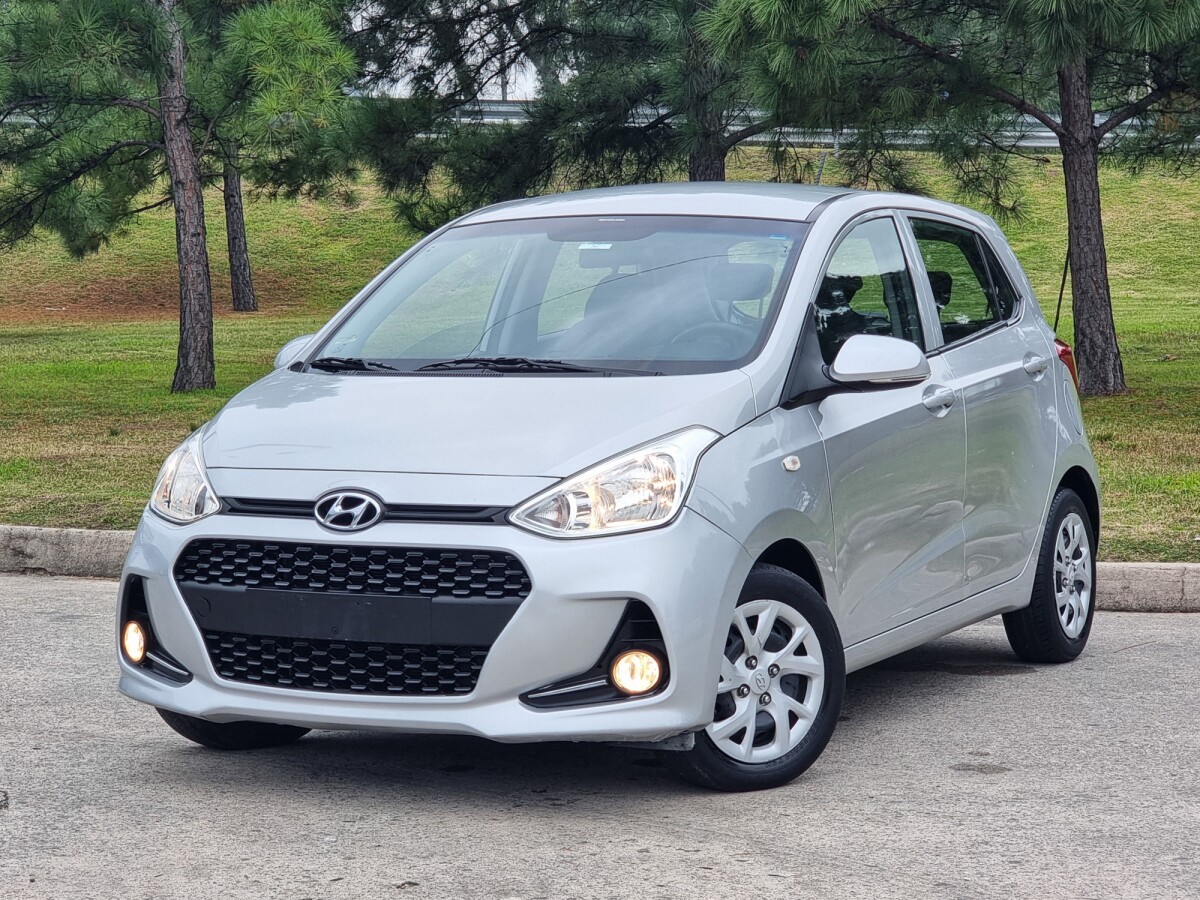 Hyundai Grand i10 GL 1.25 Extra Full| Permuta / Financia Hyundai Grand i10 GL 1.25 Extra Full| Permuta / Financia