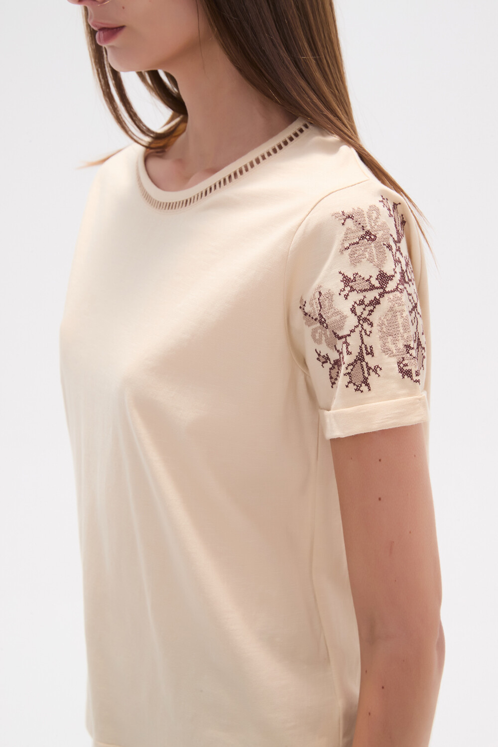 Remera Dangu Estampado 1