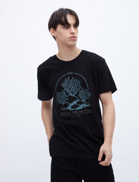 Remera Gunnar Negro