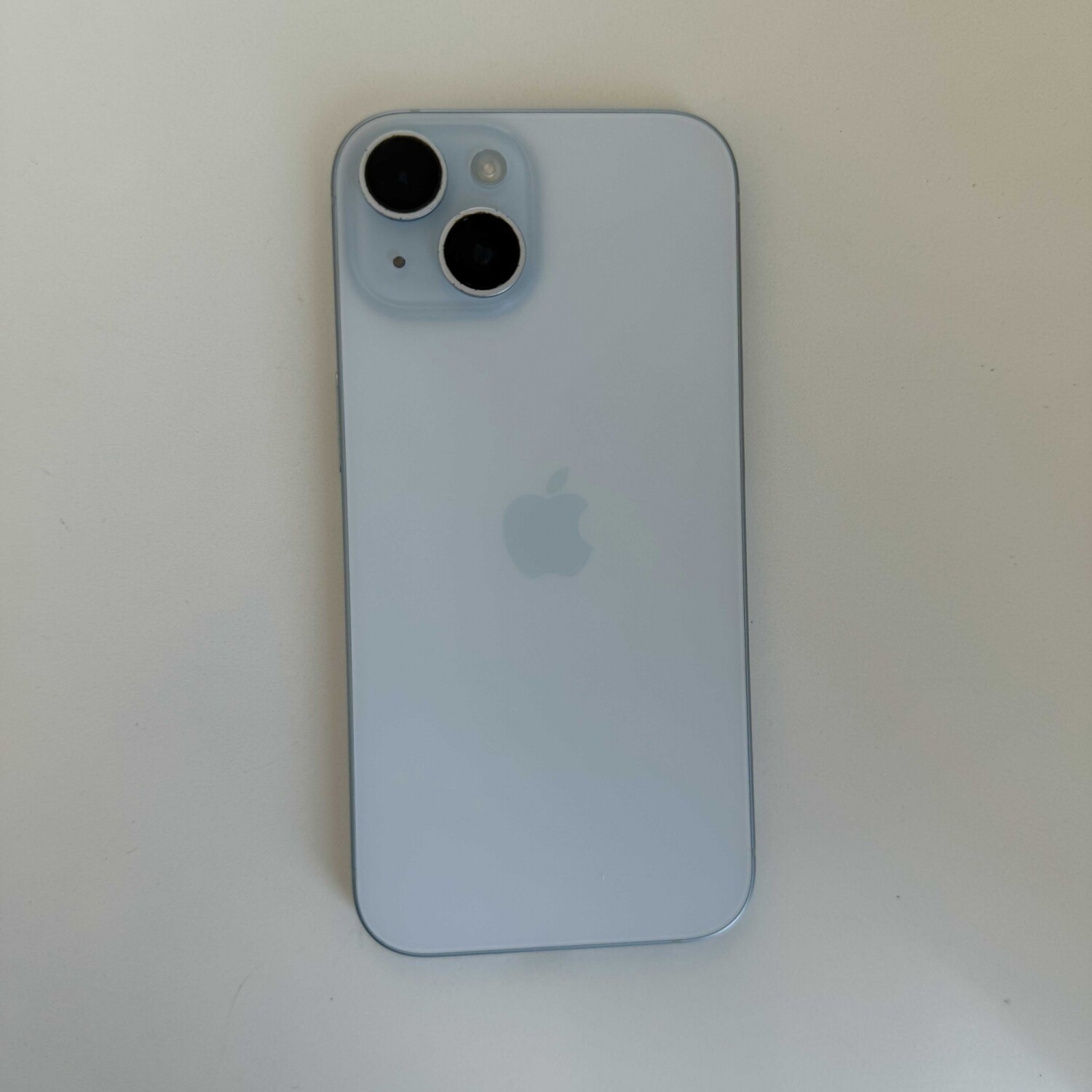 iPhone 15 128GB - Blue — denuevo