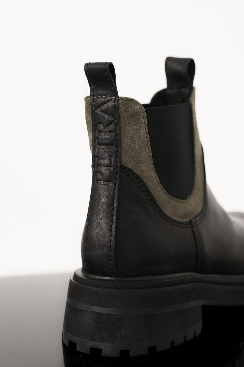 Bota Bosquera Negro/Verde