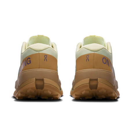 Championes Cloudultra 3 de Mujer Crema