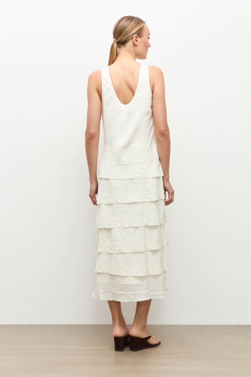 Maxi vestido con volados crudo