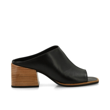 SANDALIAS VENET - CUERO IONE NEGRO