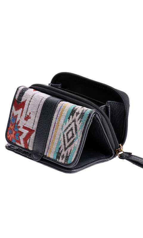 BILLETERA BOHO EMMA DISEÑO ÉTNICO Y NEGRO