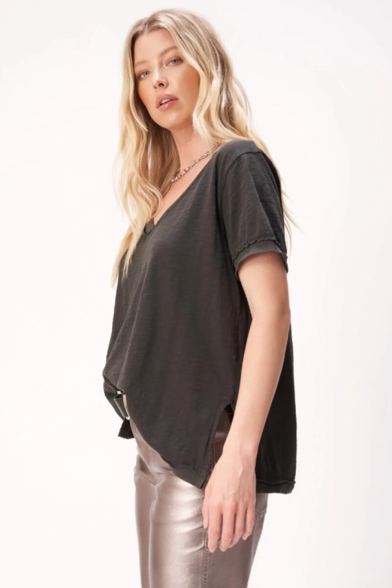 REMERA KNOCKOUT Negro