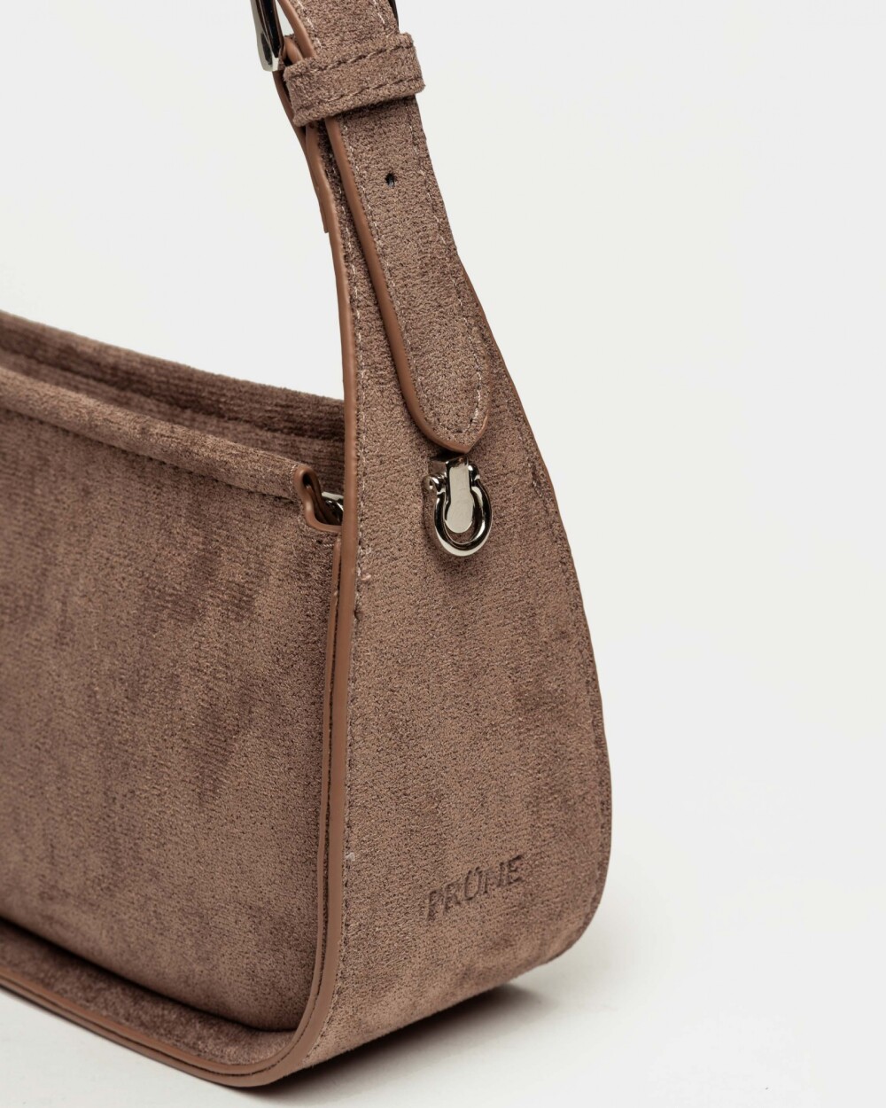 Cartera al hombro Leaf en efecto cuero gamuza Taupe