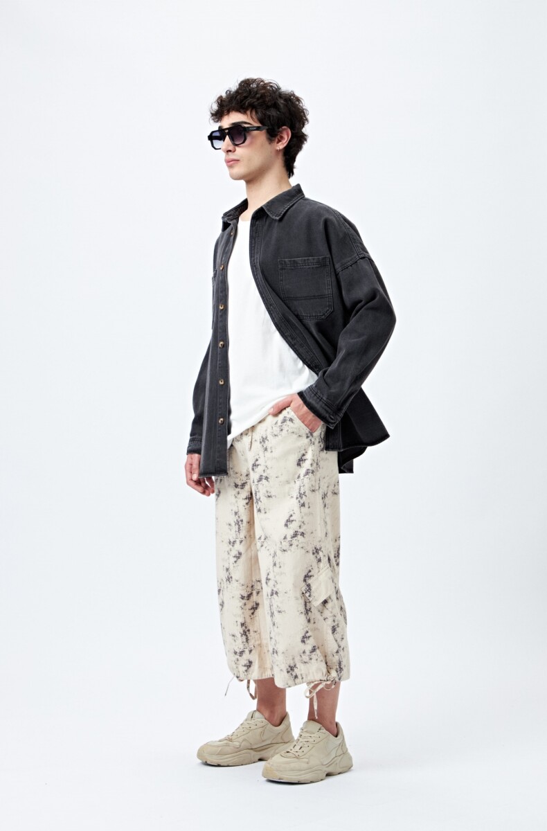 BERMUDA SKATER PRINT - Gris Claro 