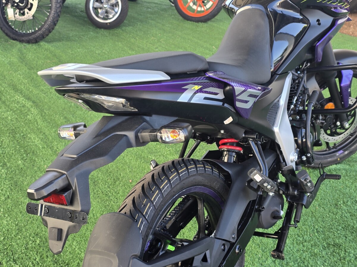 Bajaj Pulsar N125 FI BLK 124 | Permuta / Financia Bajaj Pulsar N125 FI BLK 124 | Permuta / Financia