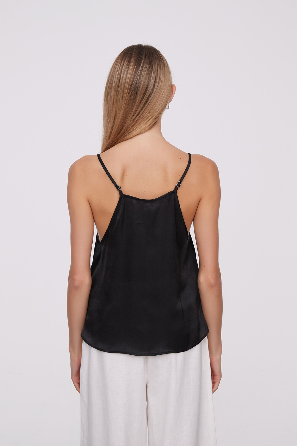 Musculosa Neptura Negro