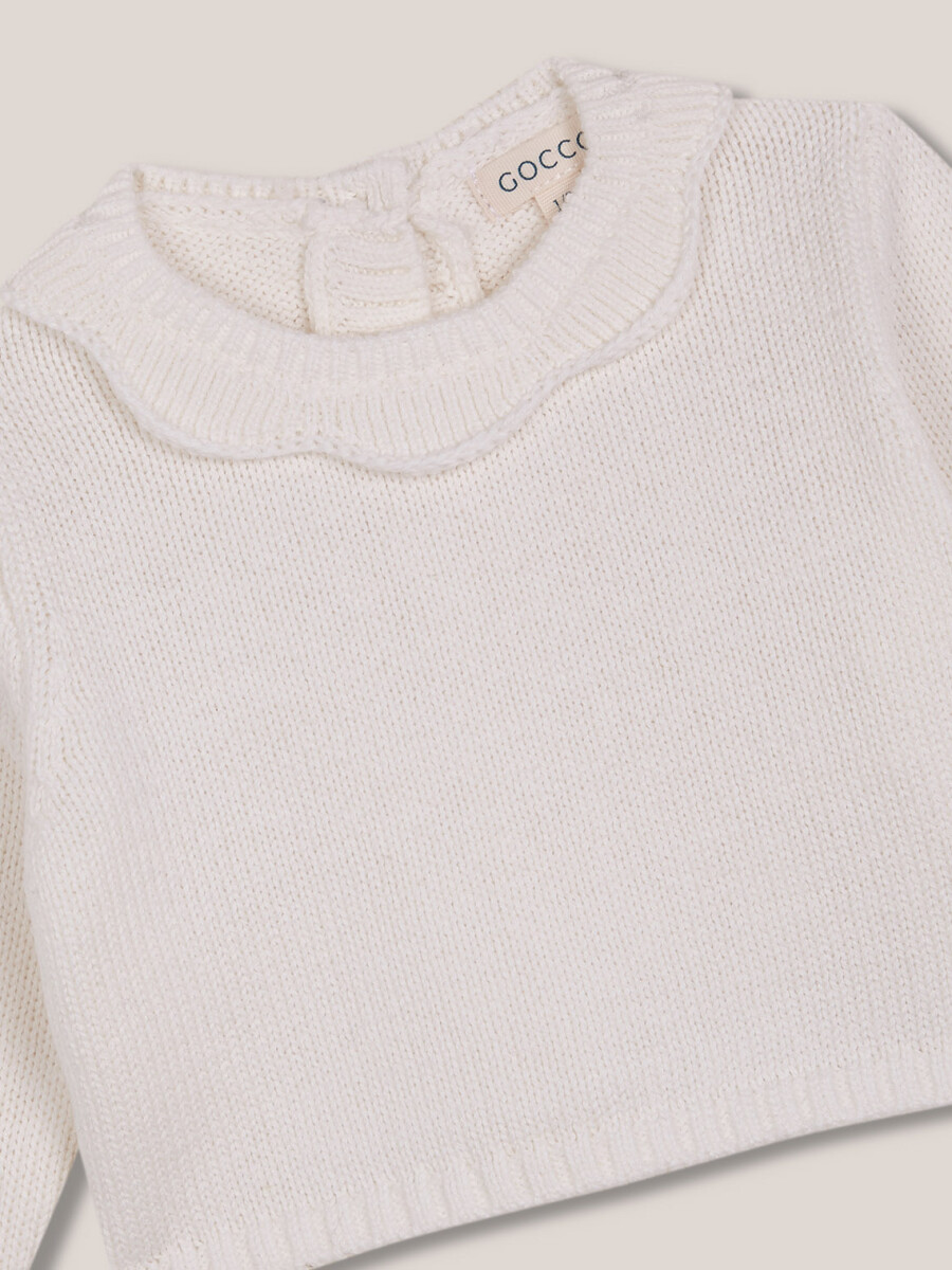Jersey Con Detalles Crudo