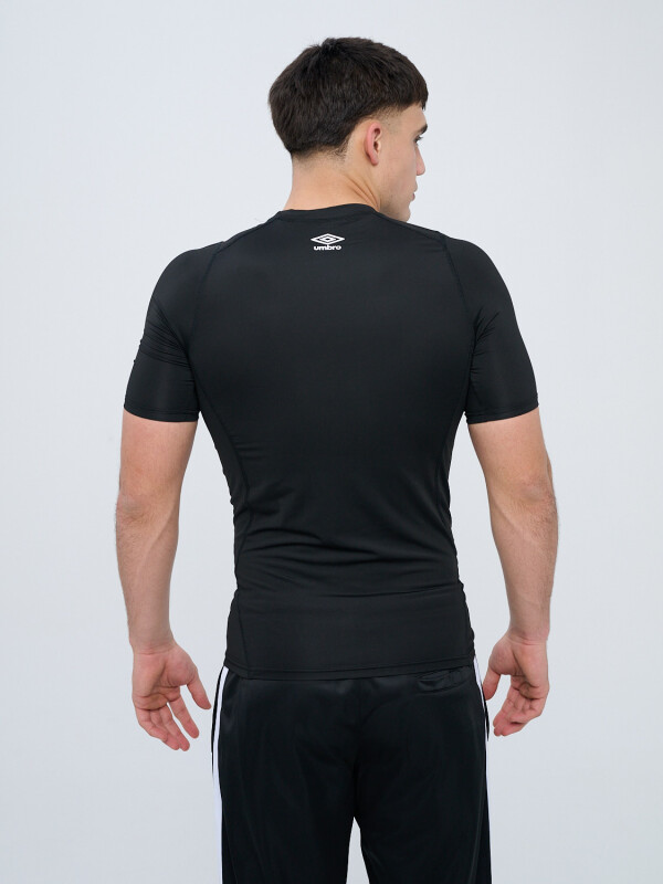 Remera Térmica Manga Corta Umbro Hombre 060