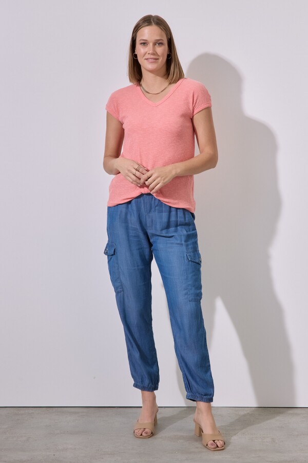Remera Rib Escote V CORAL