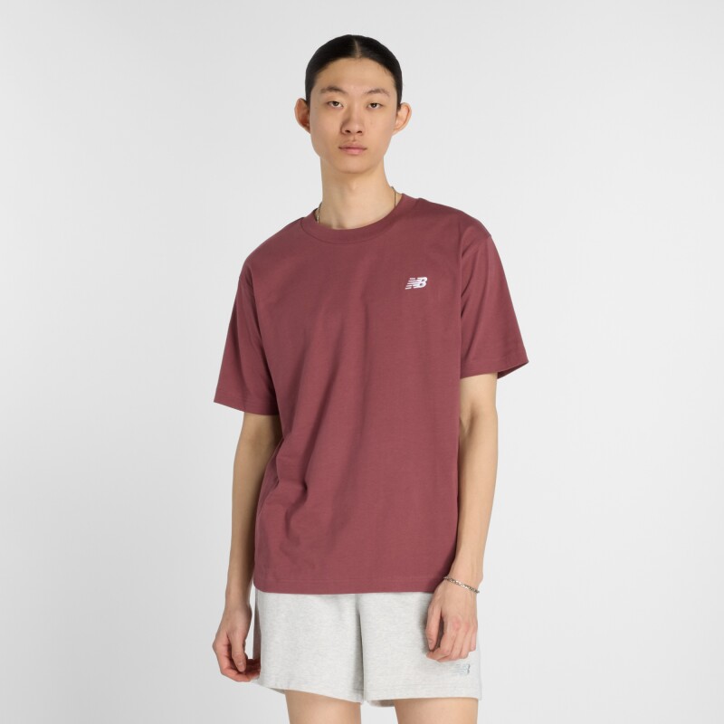 Remera New Balance de Hombre - Sport Essentials - MT41509WAD RED