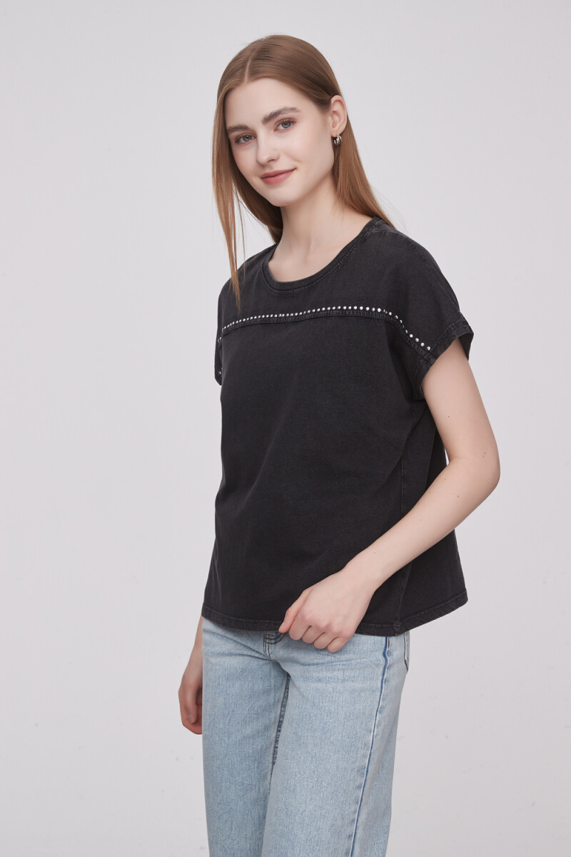 Remera Nedre - Negro 