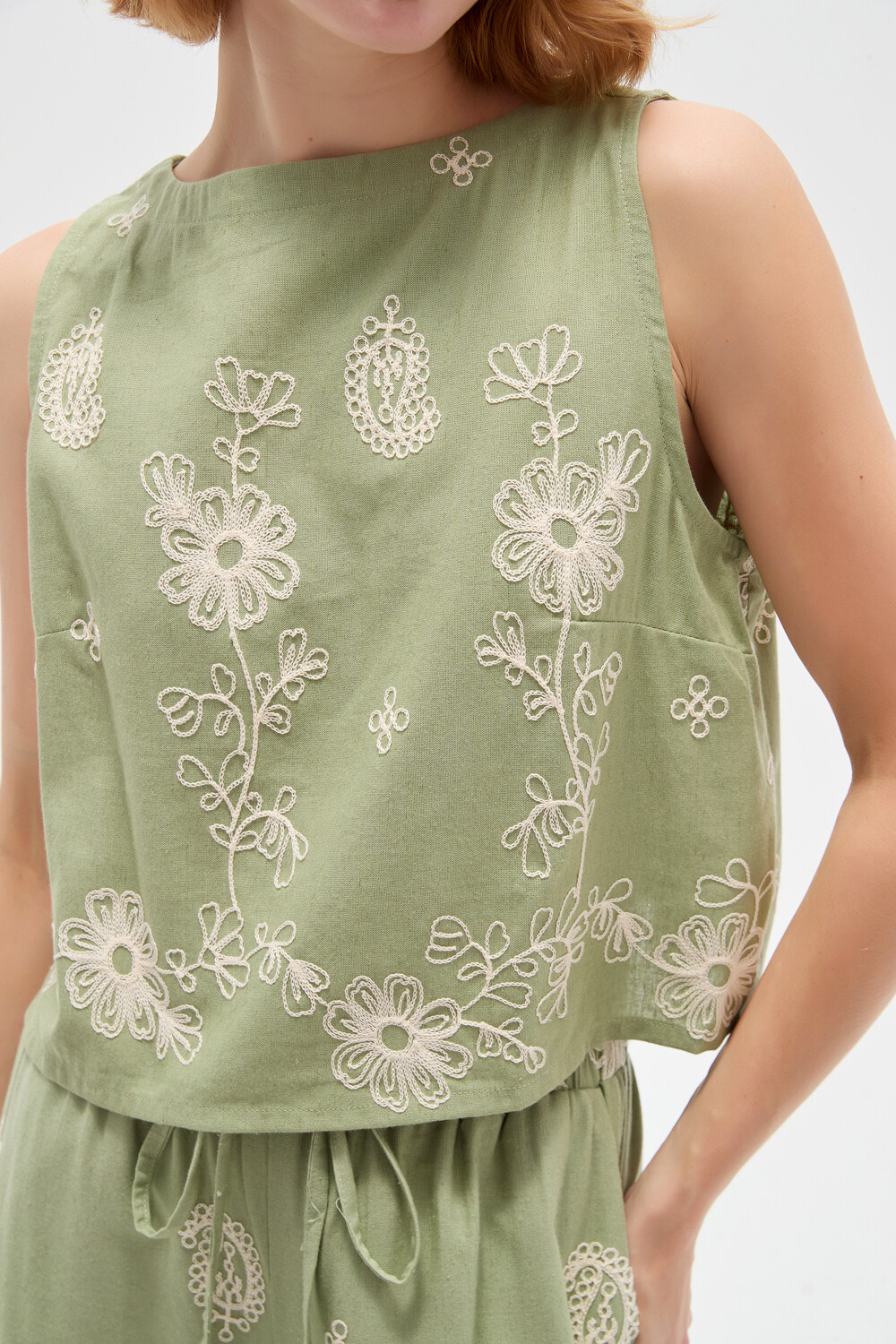 Musculosa Ferae Verde Grisaceo