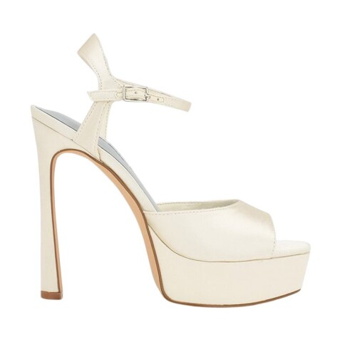 Sandals Legacy7 Ivory 001