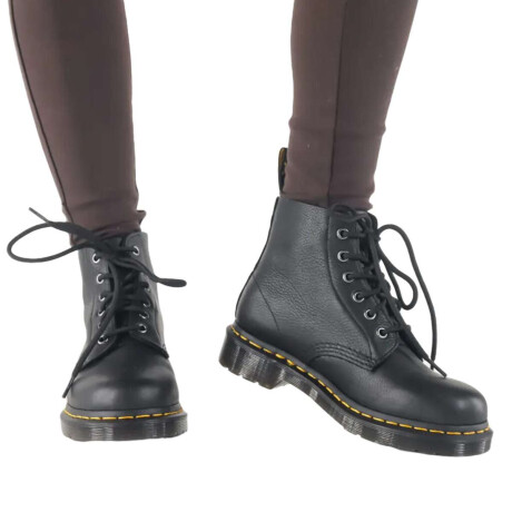 Botas Dr. Martens 1460 Pascal Black Ambassador Negro