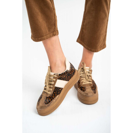 Zapatilla Animal Print Cuero Cafe