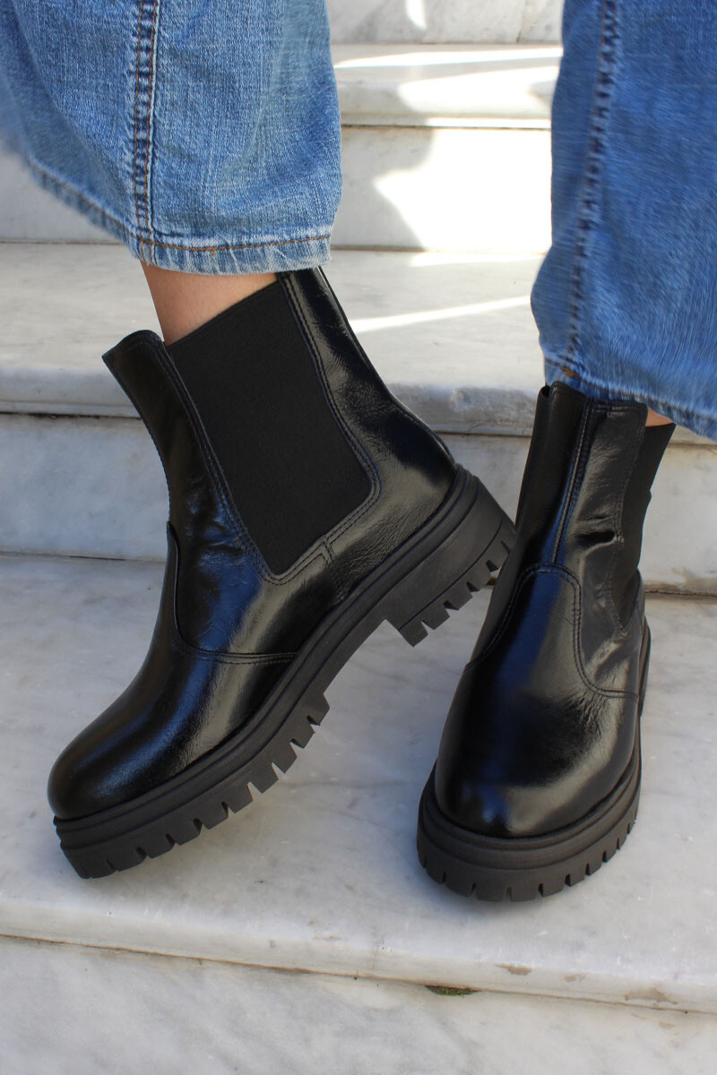 Bota terra Negro