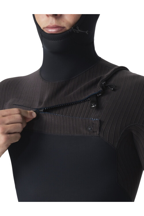 HyperFreak 5/4+mm - Chest Zip Full Con Capucha - Black Arabic HyperFreak 5/4+mm - Chest Zip Full Con Capucha - Black Arabic