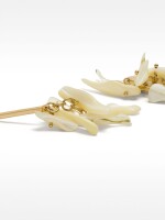 Pendientes Largos Con Conchas blanco