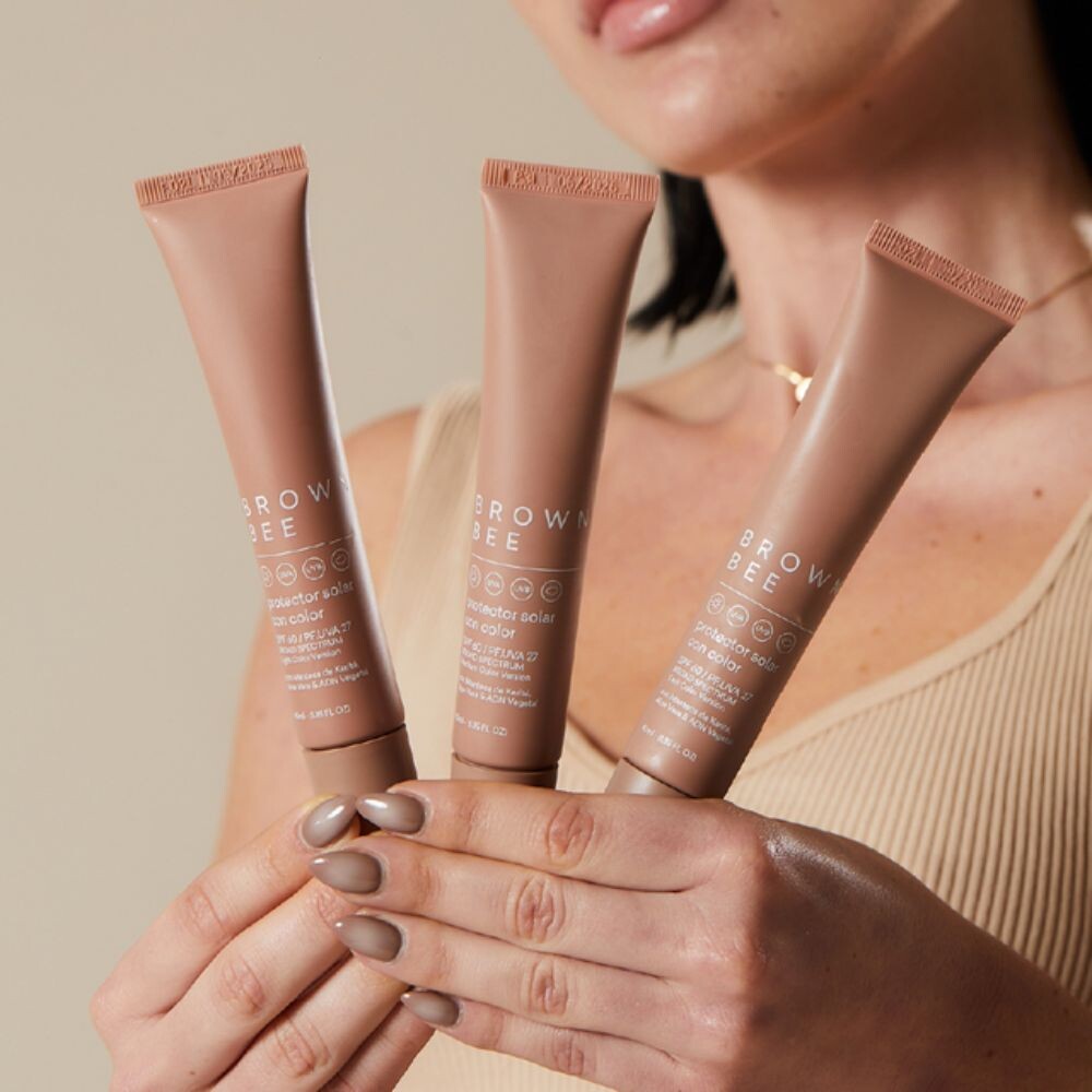 PROTECTOR SOLAR CON COLOR FACTOR 60 LIGHT