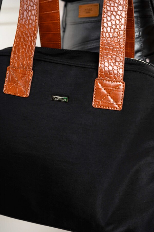 Bolso Negro