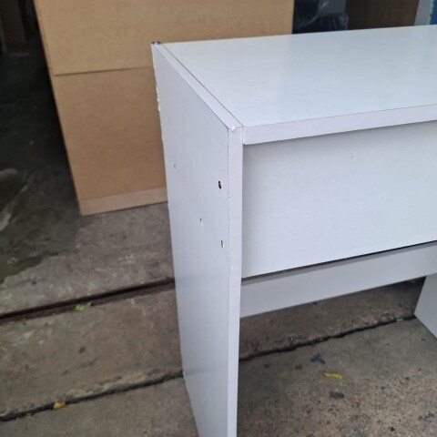 [OUTLET] Tocador Escritorio con Espejo Blanco para Dormitorio | Mueble de Maquillaje Moderno [Viene Armado - Solo Retiro] [OUTLET] Tocador Escritorio con Espejo Blanco para Dormitorio | Mueble de Maquillaje Moderno [Viene Armado - Solo Retiro]