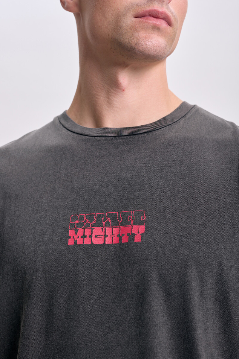 Remera oversize Mandalorian Negro