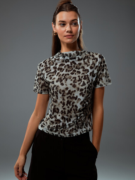 REMERA MAJO VARIANTE 1