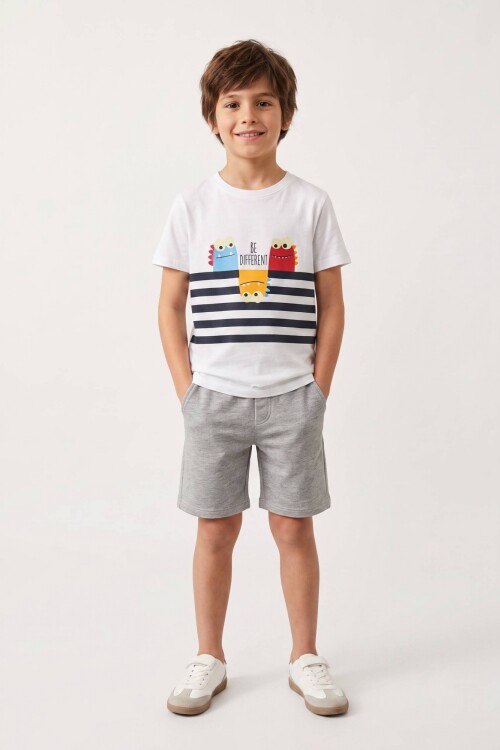 Remera m/c estampada escote a la base BLANCO