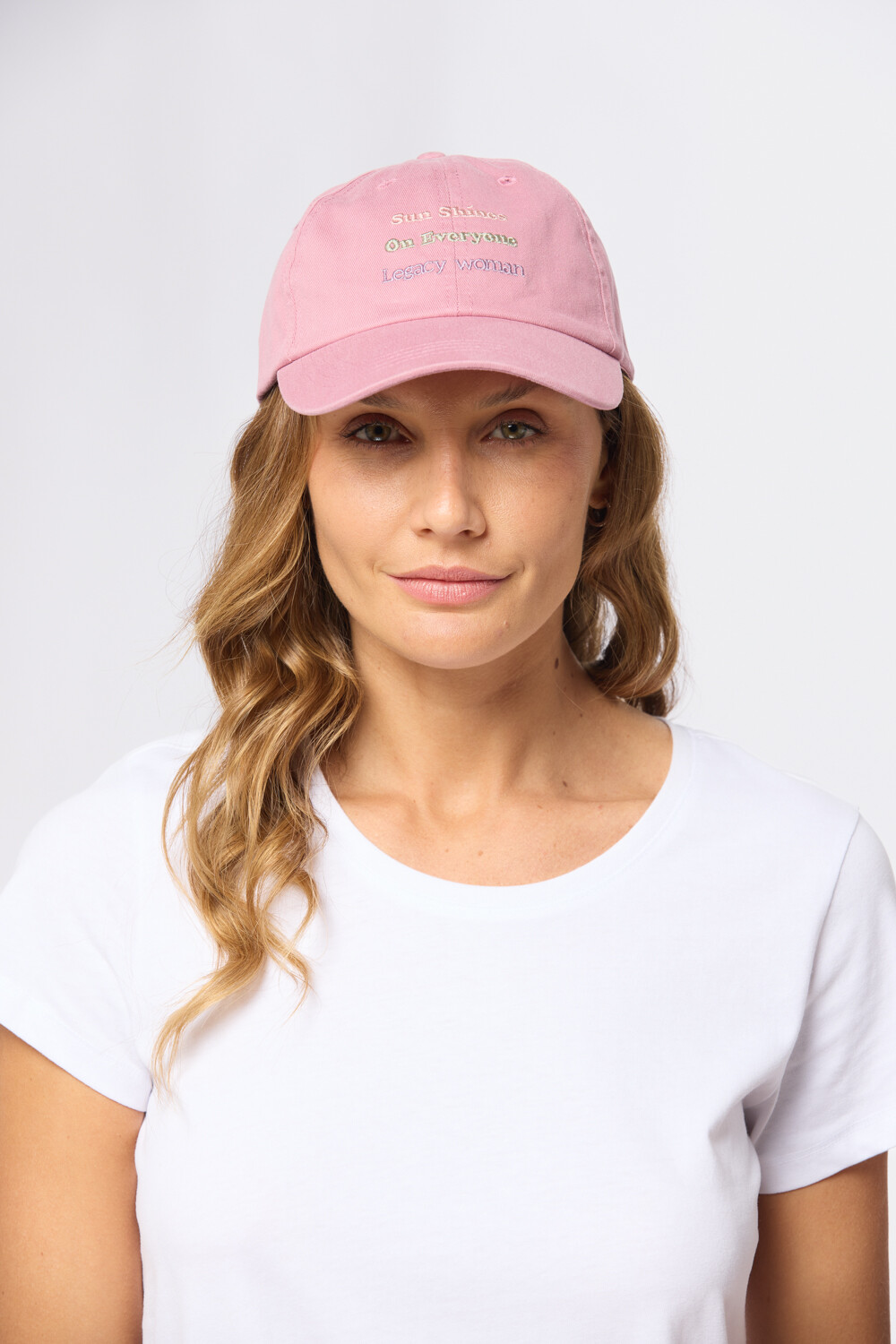 GORRO CON VISERA DE LONA Rosado