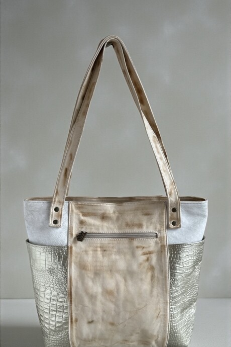 Cartera Nikki Con Arte Pintado A Mano Color Natu Y Dorado