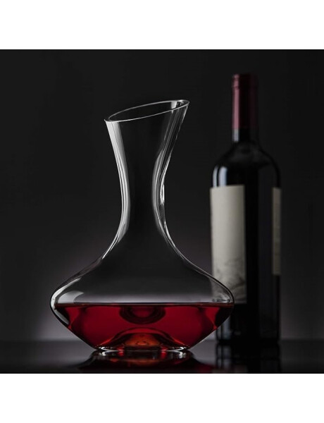 DECANTER 1700CC CELEBRATION PASABAHCE DECANTER 1700CC CELEBRATION PASABAHCE