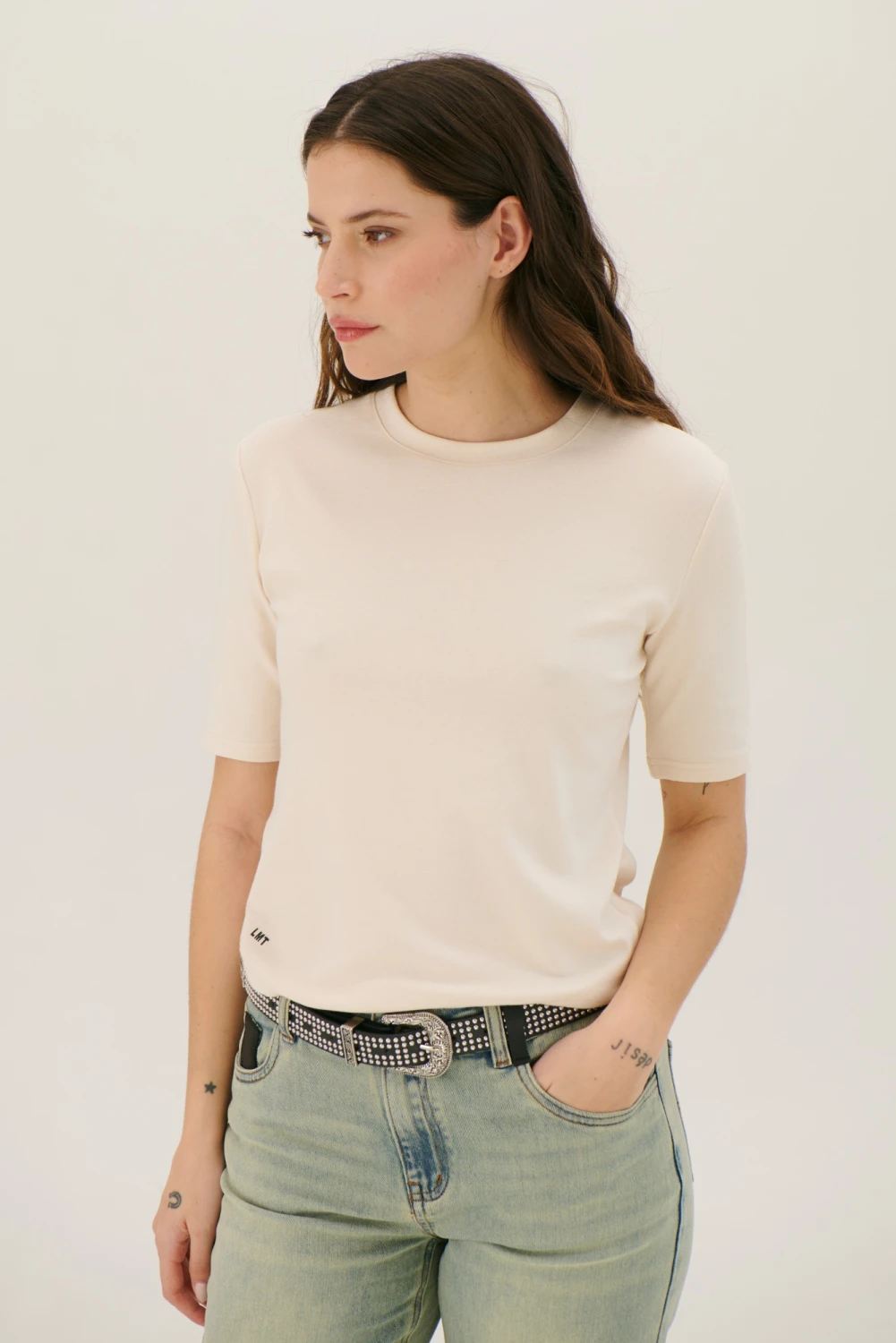 REMERA CODO