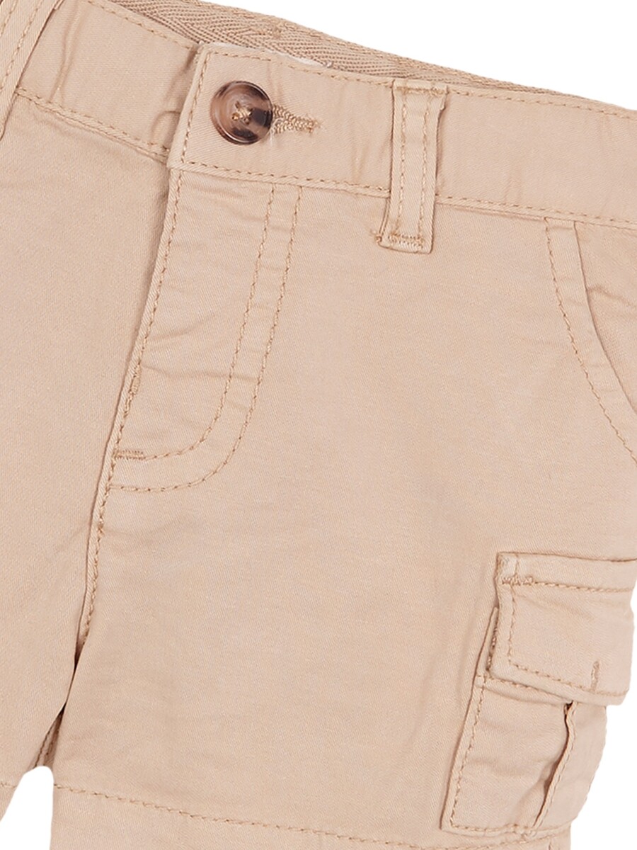 Pantalon Corto Cargo Gris