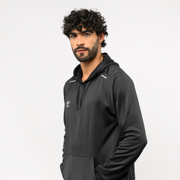 Canguro Derpotivo Training Core Umbro Hombre 002