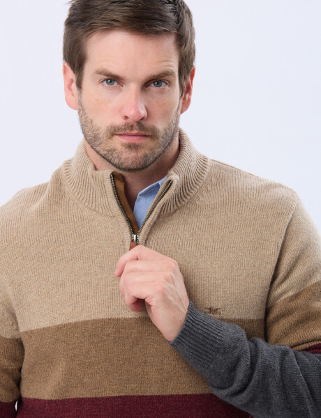 BUZO TEJIDO A RAYAS Gris