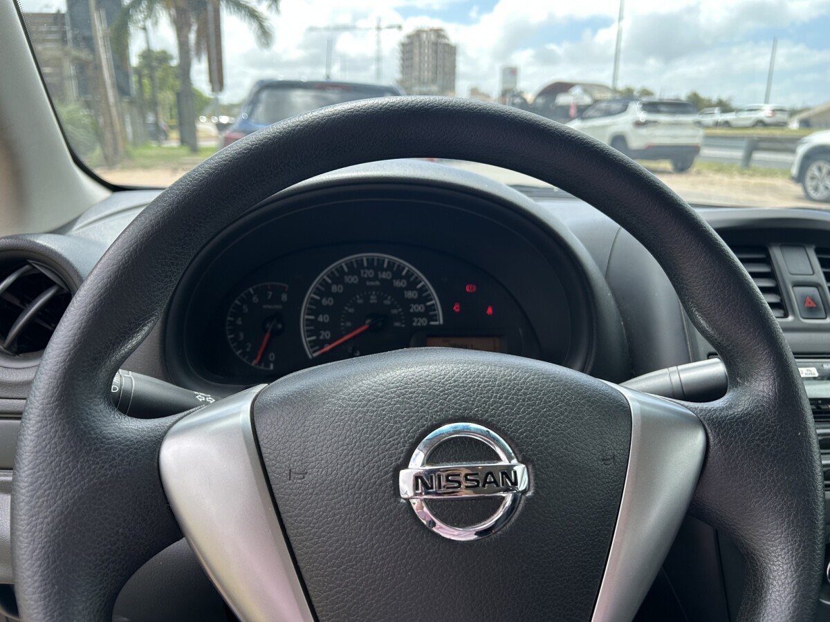 Nissan Versa 2020 EXCELENTE ESTADO! | Permuta / Financia Nissan Versa 2020 EXCELENTE ESTADO! | Permuta / Financia