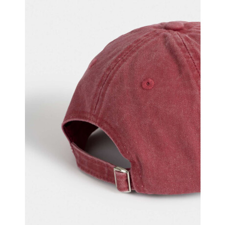 Gorra Bordada Trébol Rojo Medio