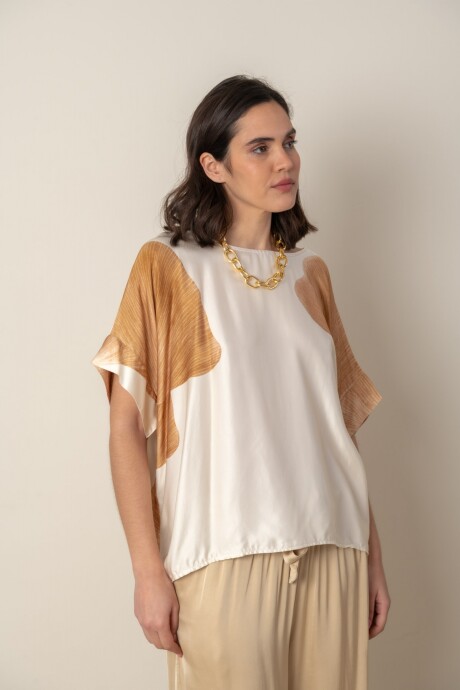 BLUSA HOJA Camel