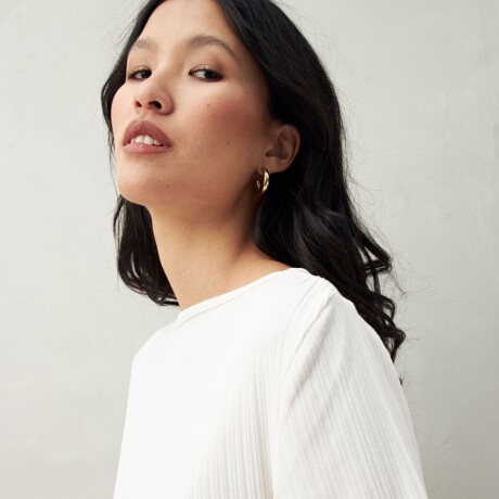 REMERA ASIA Crudo