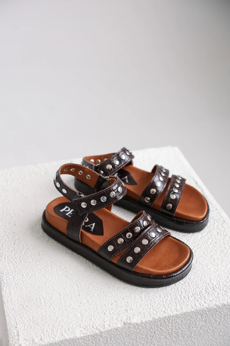 Sandalia Topa chocolate 36