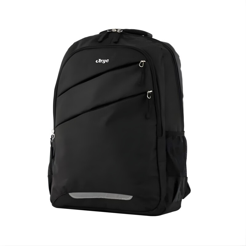 Mochila Urbana Arye San Antonio Varias Reparticiones 35 lts Negro