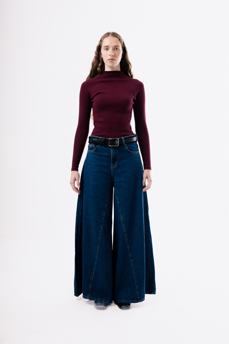 Magnolia Classic Blue