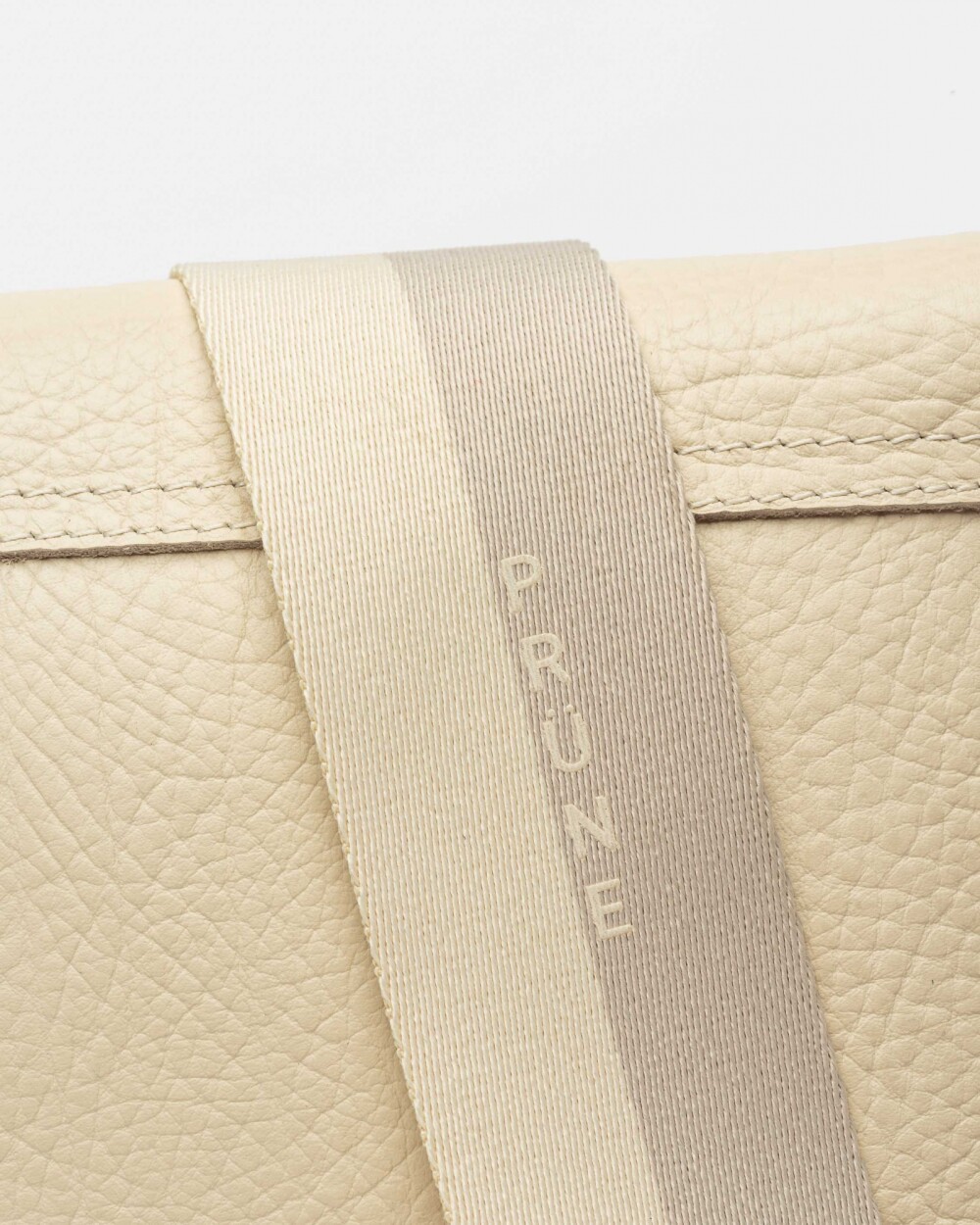 Morral Olivia en cuero graneado Cotton