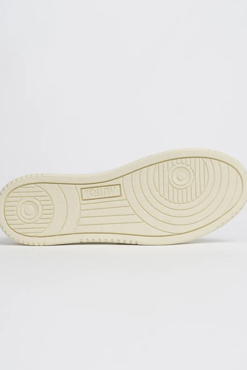 MEDALIST LOW MAN Blanco