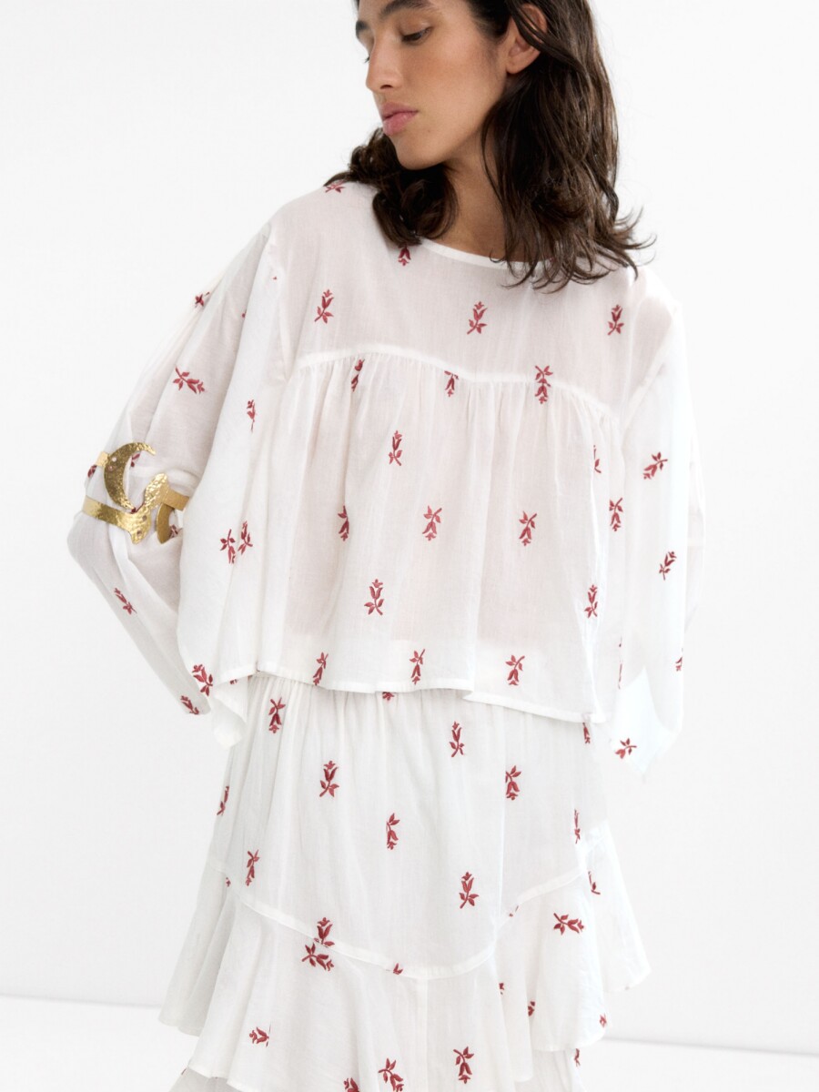 Blusa Con Bordado De 100% Algodón multicolor